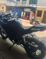 Yamaha r15s