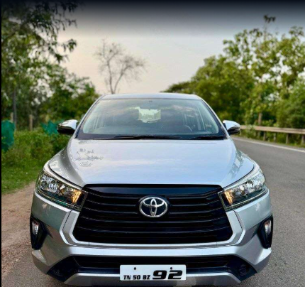 toyota innova crysta (2021)