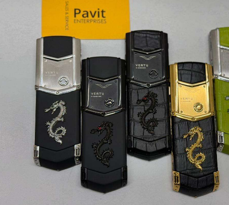 Super Stylish Designer Keypad Phone at just 16900