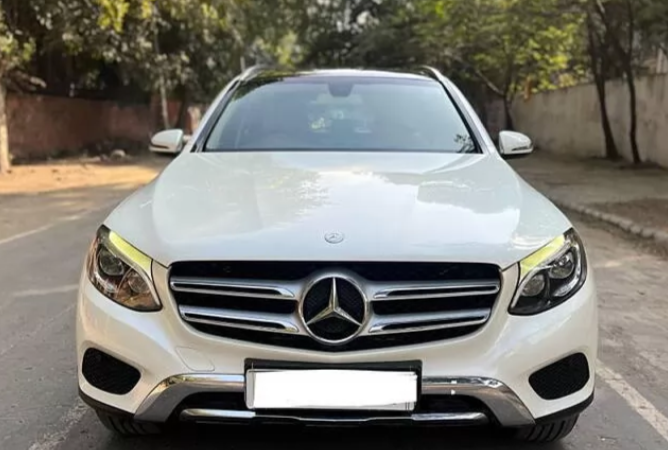 Mercedes Benz GLC 300 - 2016
