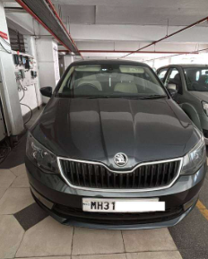 Skoda rapid (2017)
